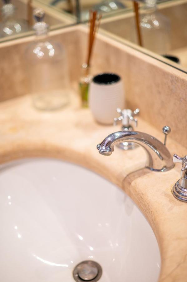 Apartment And Roomy Near The Station And Duomo - Homeunity Florence