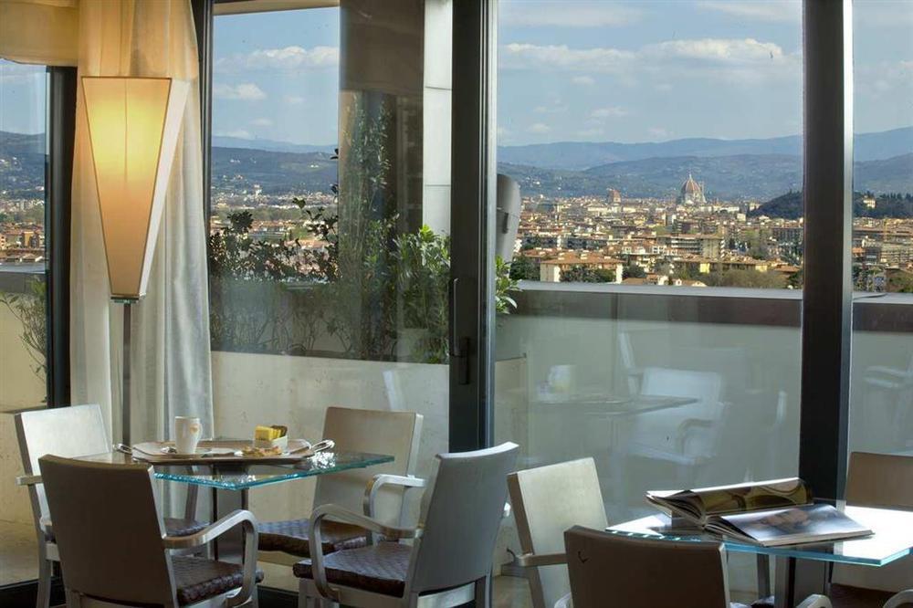 Doubletree By Hilton Metropole 4*