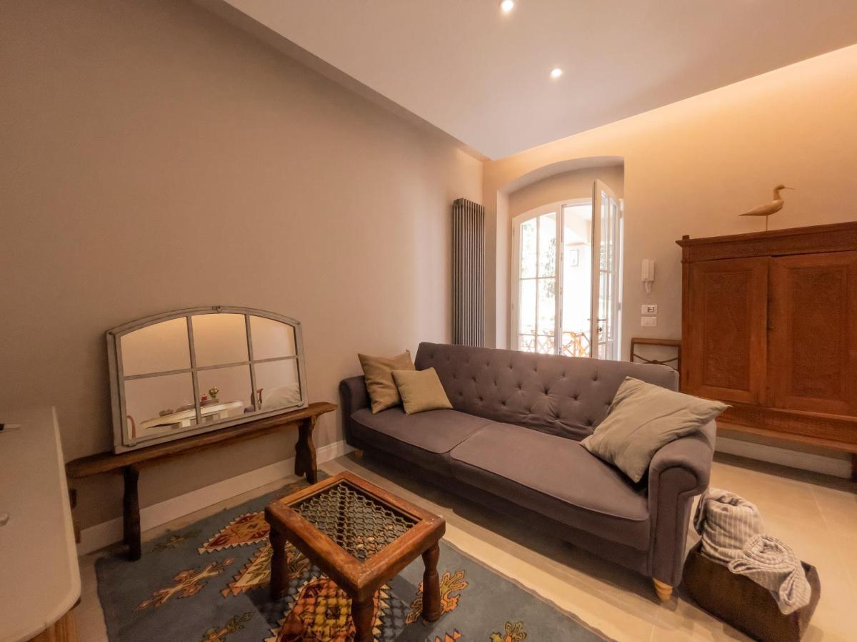 Il Poggio, Exclusive Location In Appartement