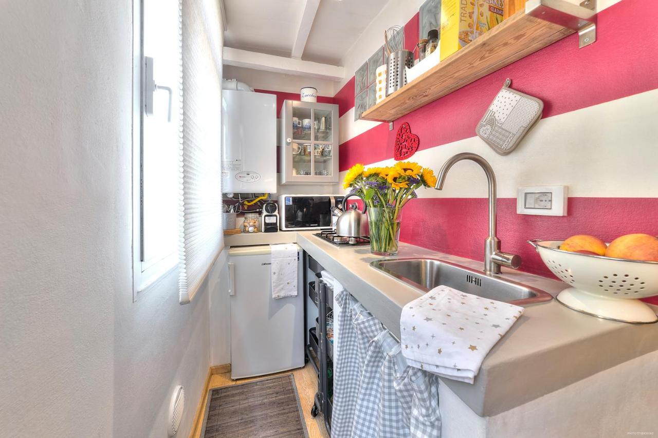 Santo Spirito Romantic By Mmega Apartment