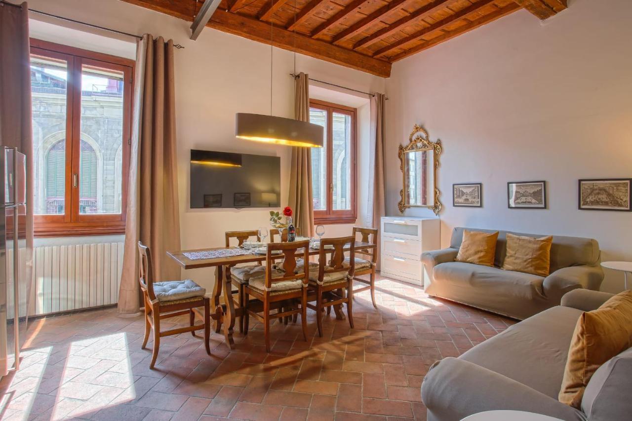 Apartment Classy In Mercato Florence