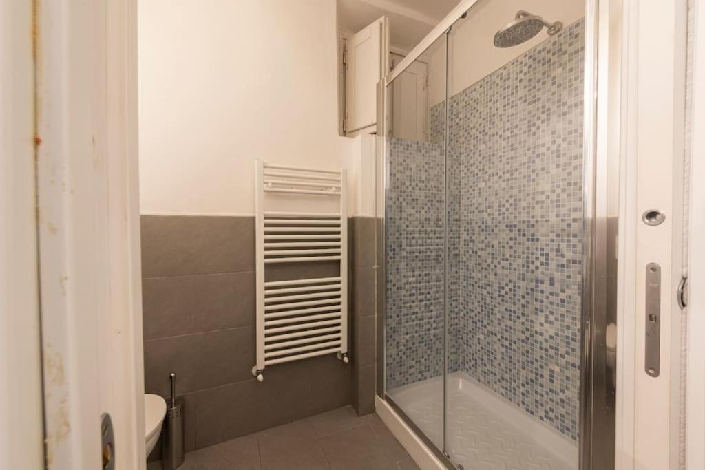 Apartment Florence- 4 Bedroom In Pellicceria Florence