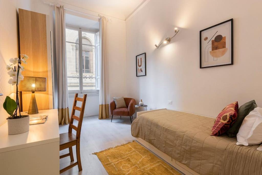 Apartment Florence- 4 Bedroom In Pellicceria *
