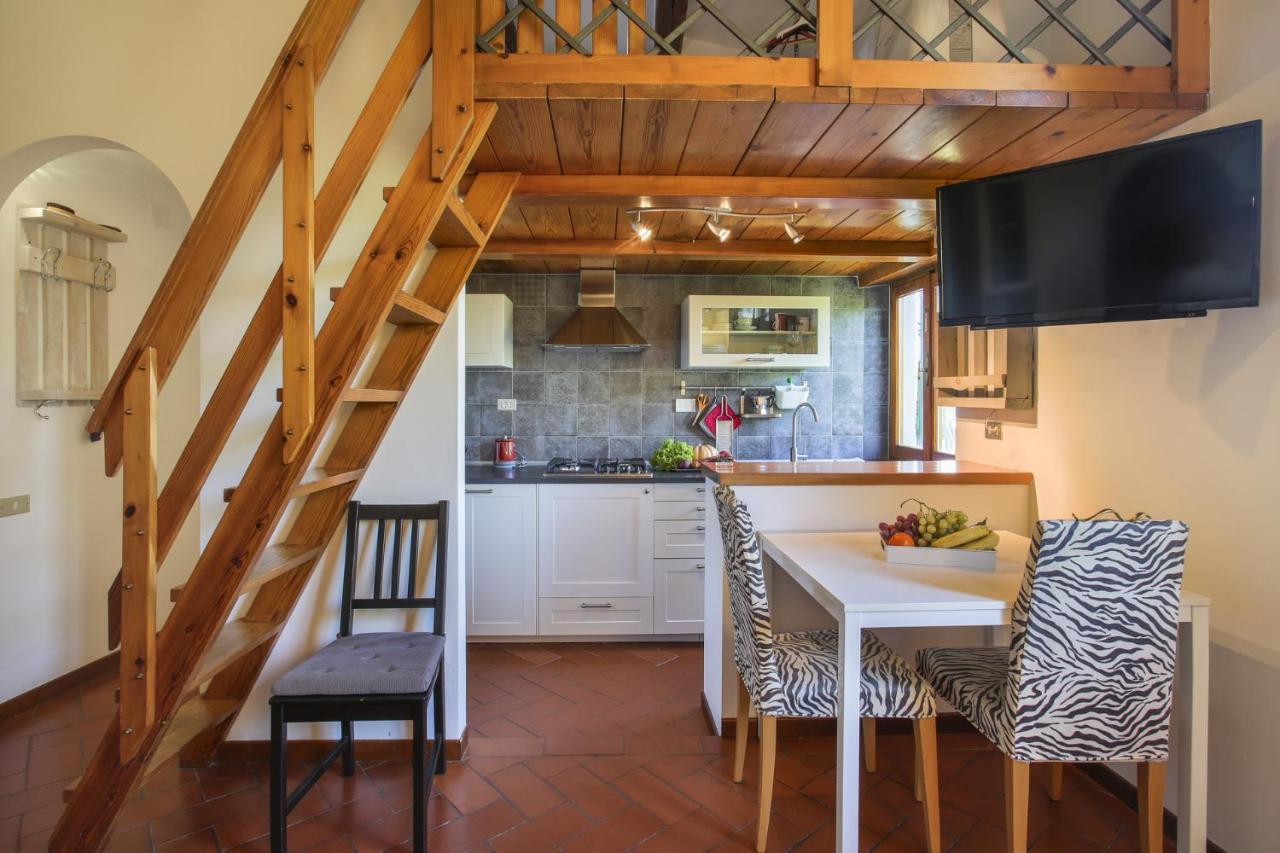 Atelier Bellesi - Sweet Dreams In Apartment
