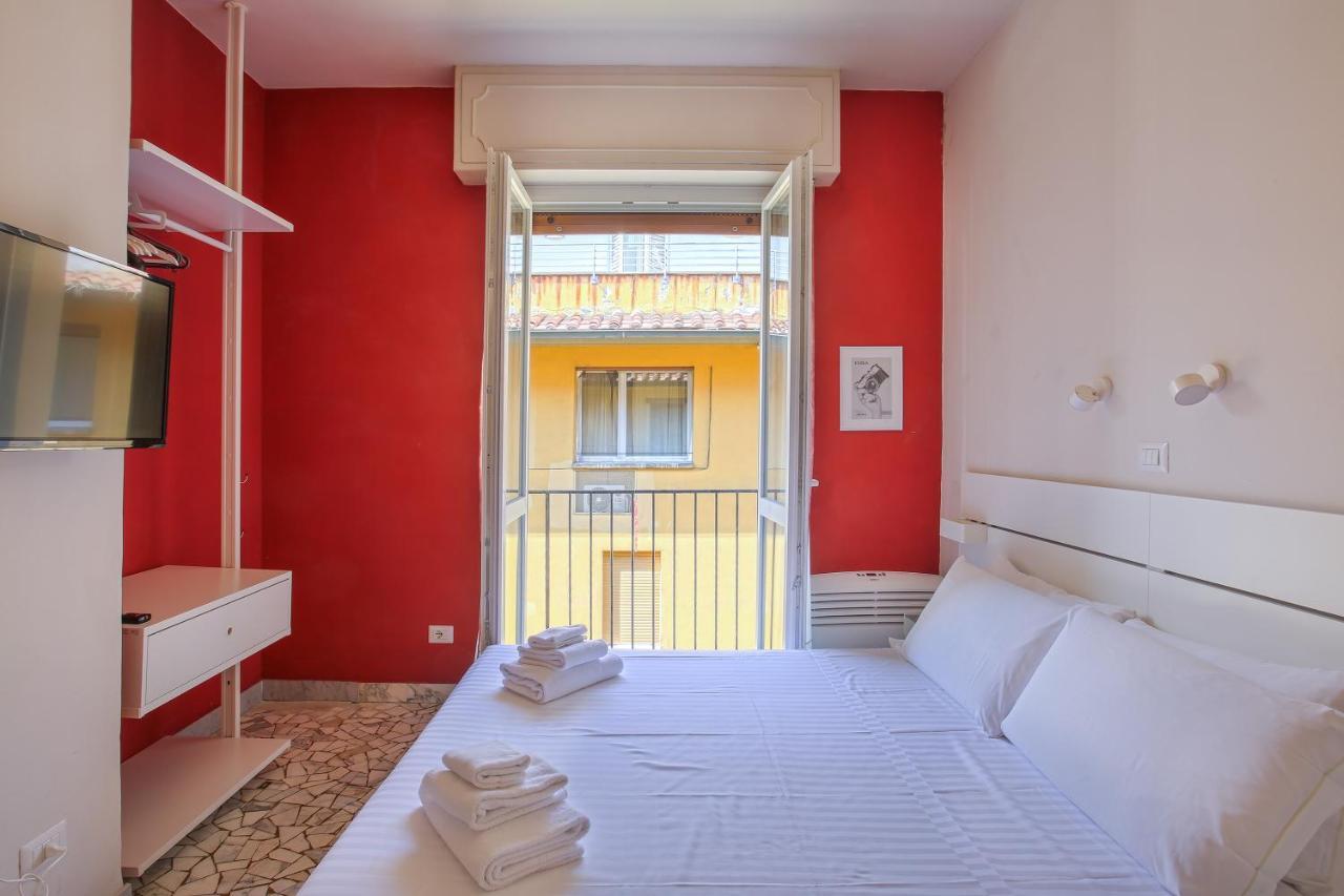 The Red Loft In Ponte Vecchio N.2 * Florence