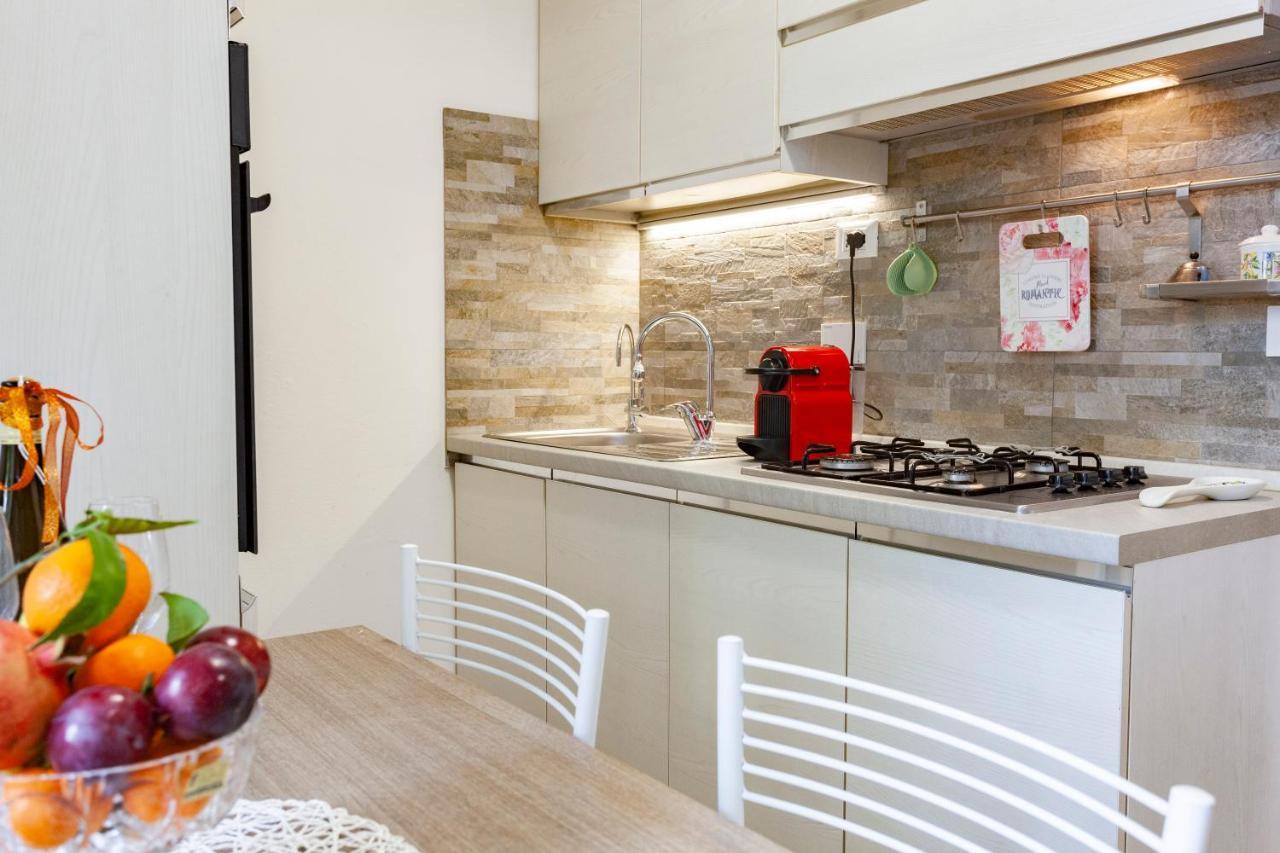 Harmony House Apartment *