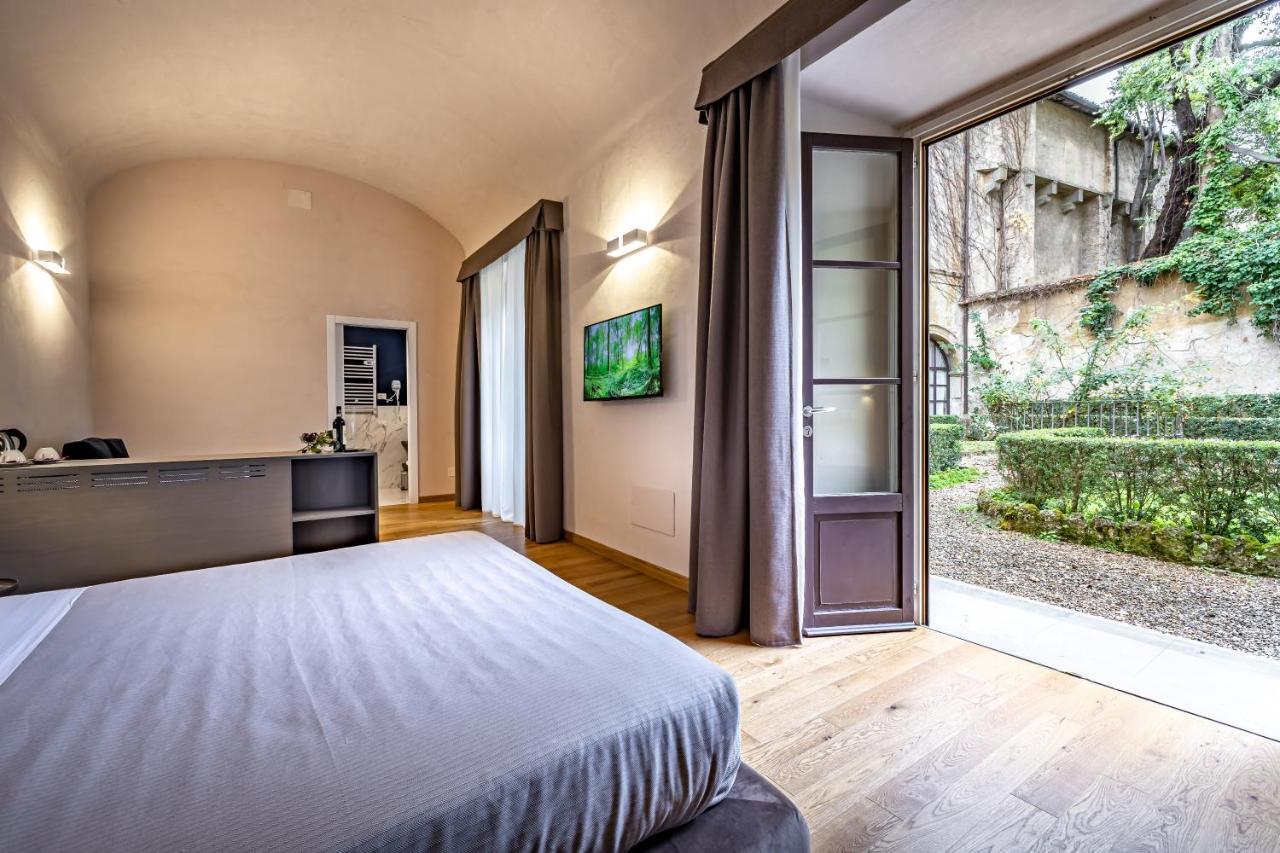 Hotel La Scaletta Al Ponte Vecchio Florence