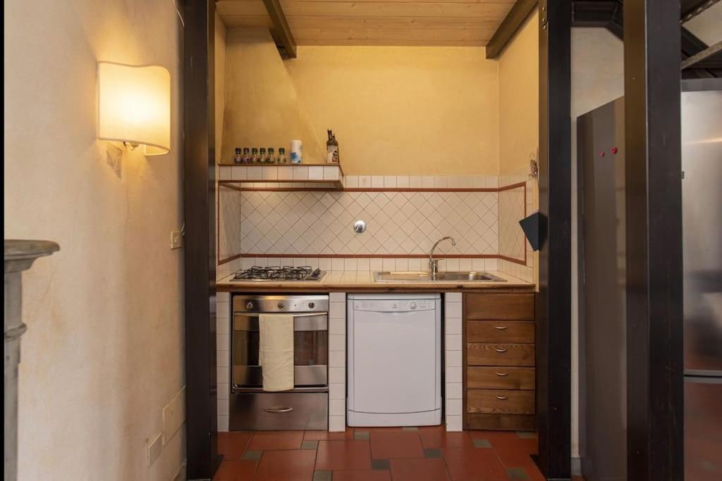 Apartment And Quiet Loft 5 Minutes Walk From The Duomo *