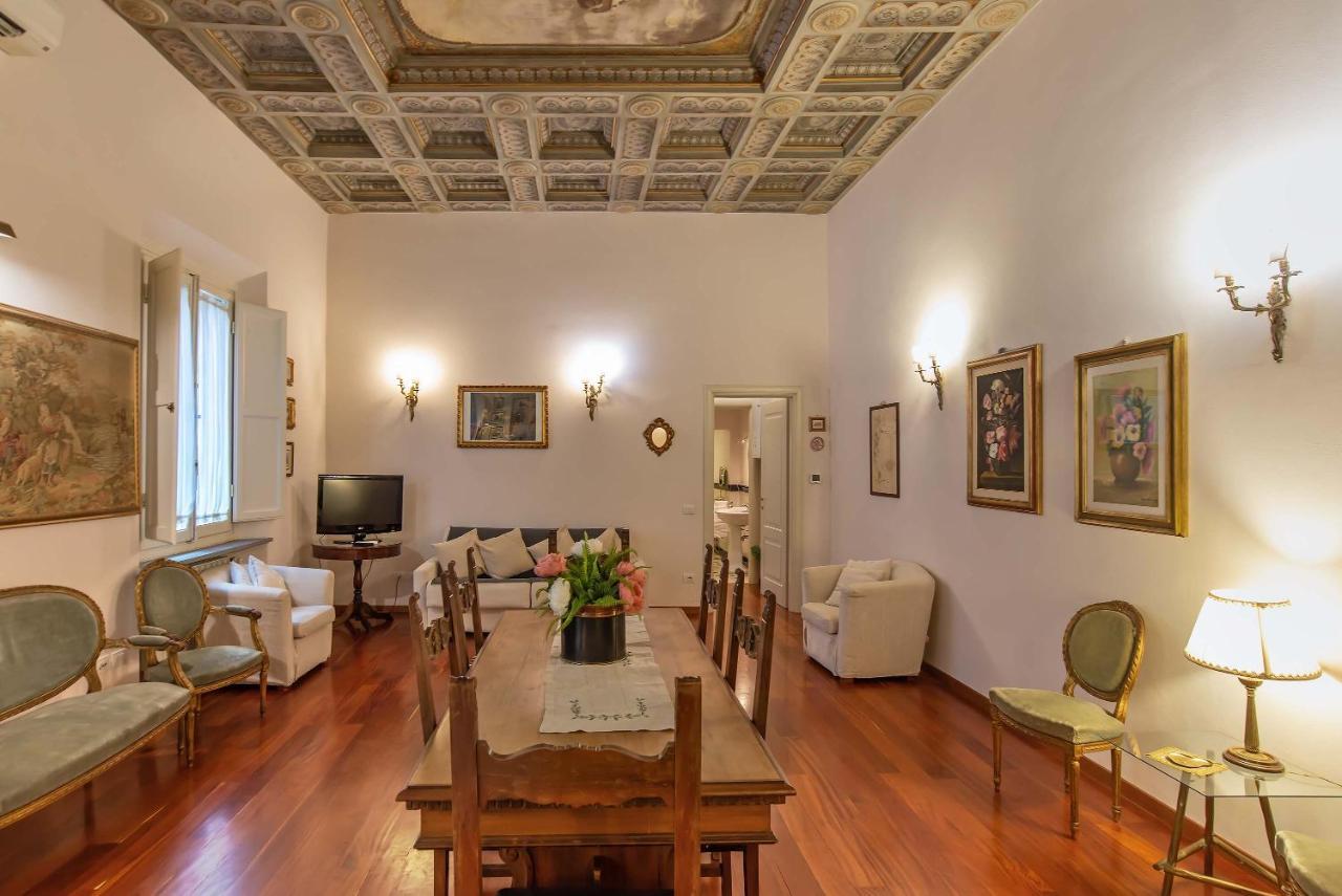 Mdr Antinori Apartment