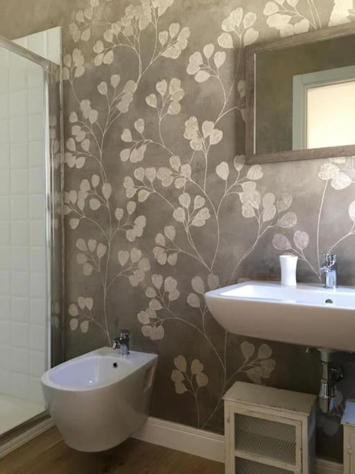 Appartement Di Charme A Due Passi Dalla Stazione
