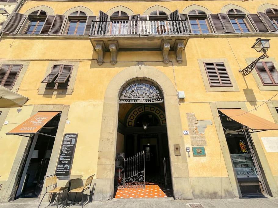 Elegante Residenza In Piazza De' Pitti Apartment Florence