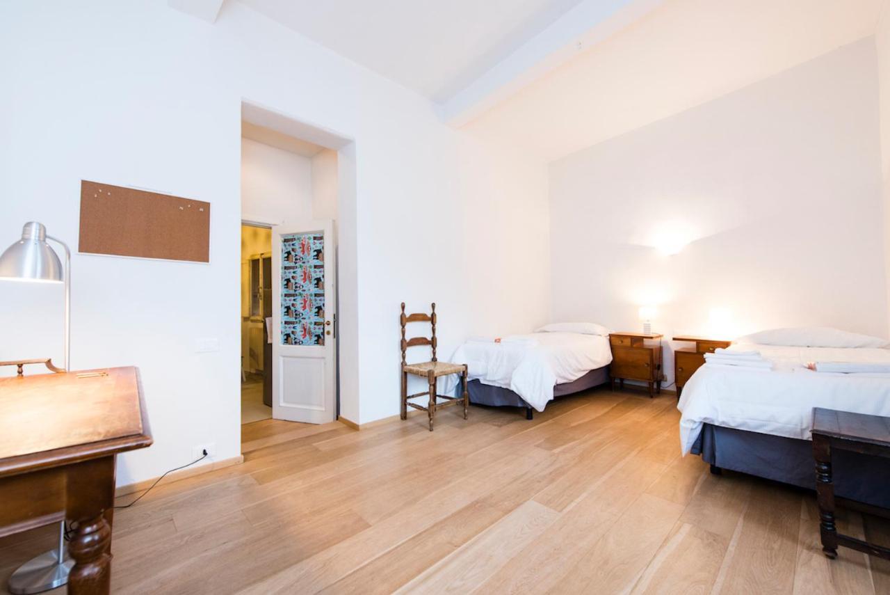 Pitti Three Apartment