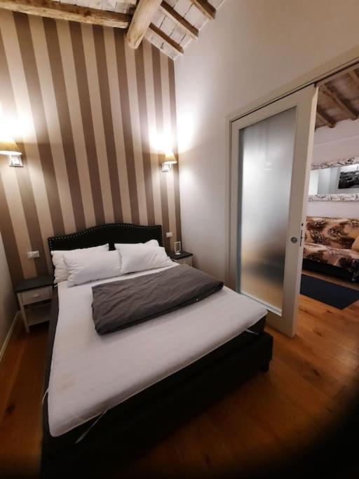 Appartement Di Charme A Due Passi Dalla Stazione Florence