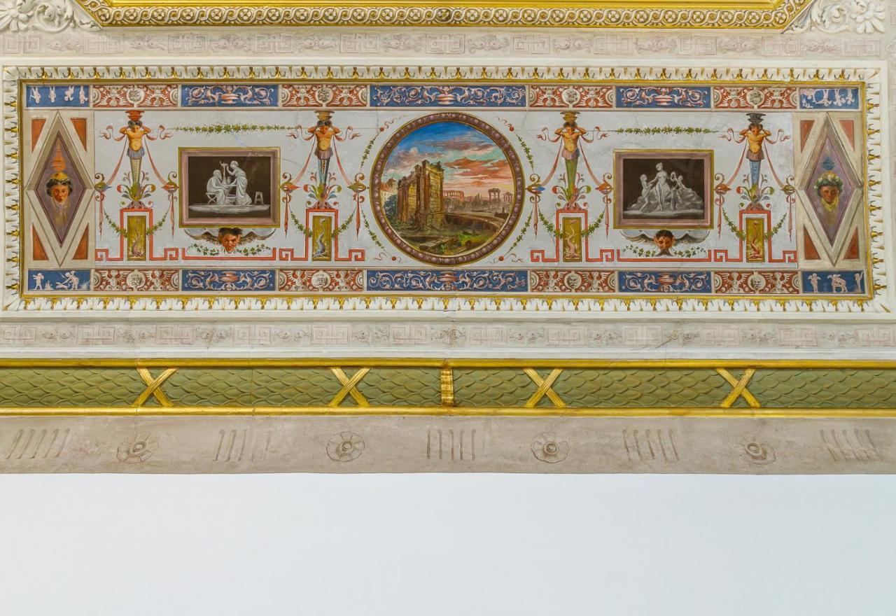The House Of The Prime Minister Crispi Apartment