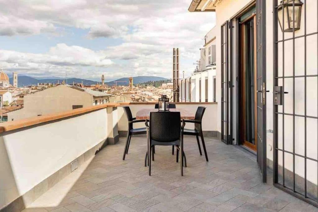 Penthouse With Private Terrace On