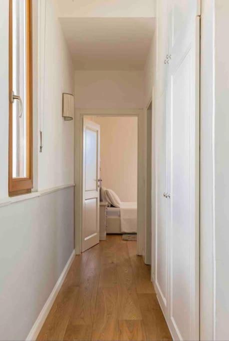 Penthouse With Private Terrace On Apartment Florence