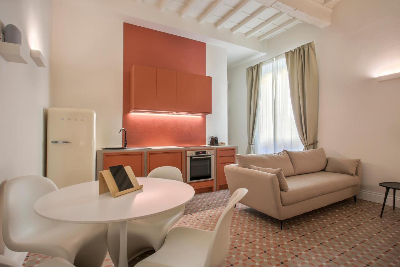 Seggiole Boutique Iris Apartment Florence