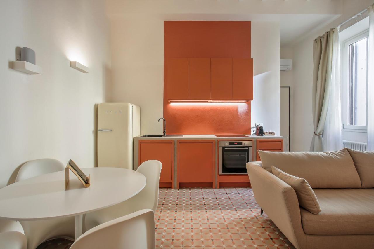 Seggiole Boutique Iris Apartment *
