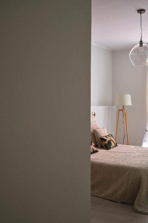 3 Master Bedrooms With Balcony On The River With Views Appartement *