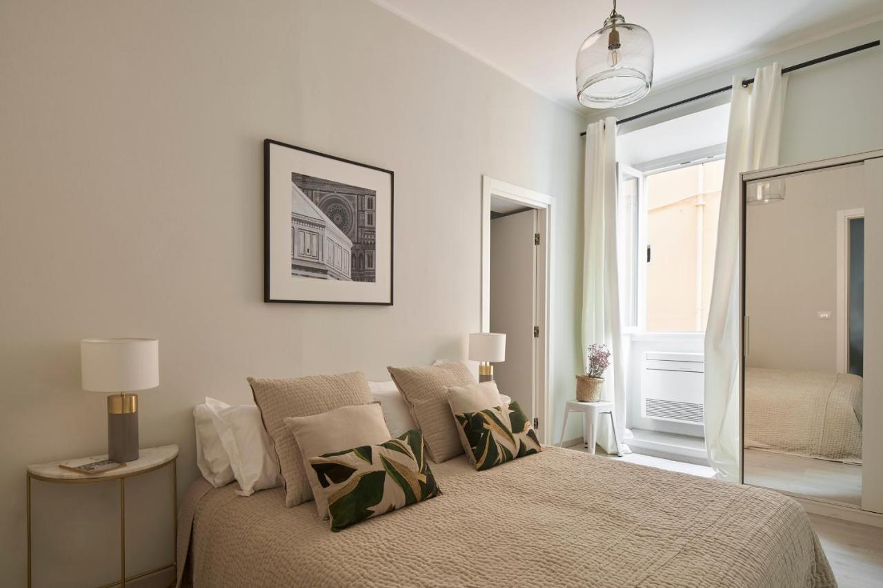 3 Master Bedrooms With Balcony On The River With Views Appartement *