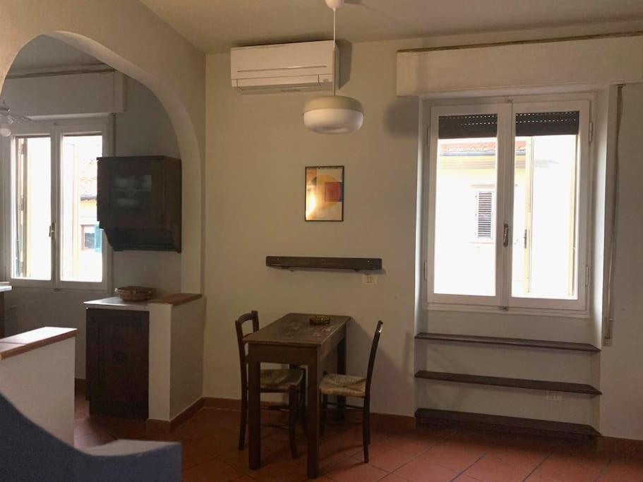Outside Ztl Appartement Florence