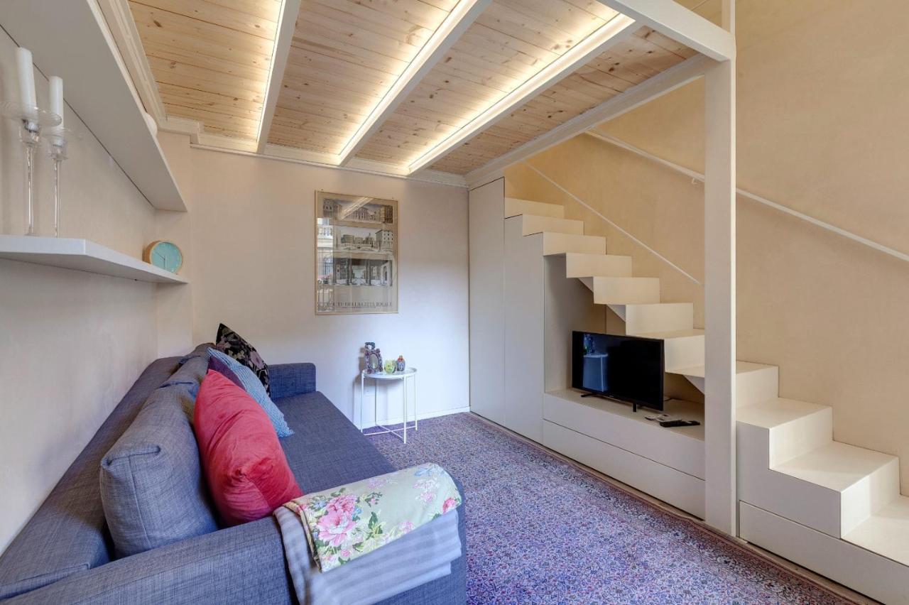 Central Berchet With Terrace And Private Entrance Apartment