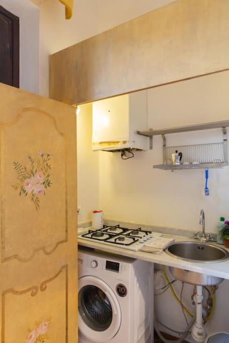 Elegant Outside Ztl & 10min From Center Florence