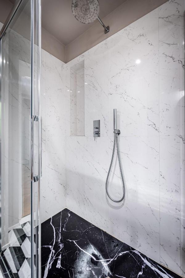 Hs4u Ricasoli Luxury Near Duomo N. 3 Apartment *