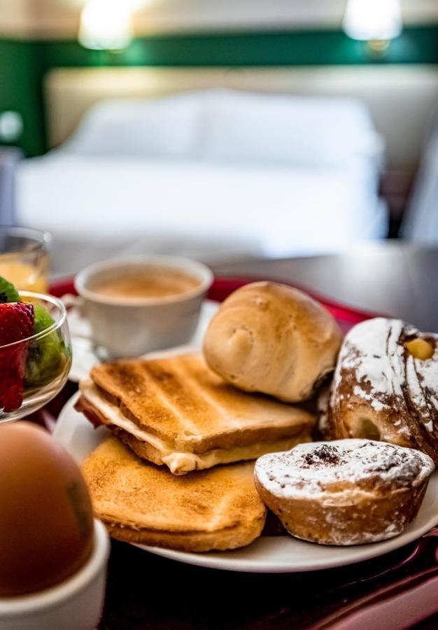 Couette-café Cerretani Palace Luxury 3*