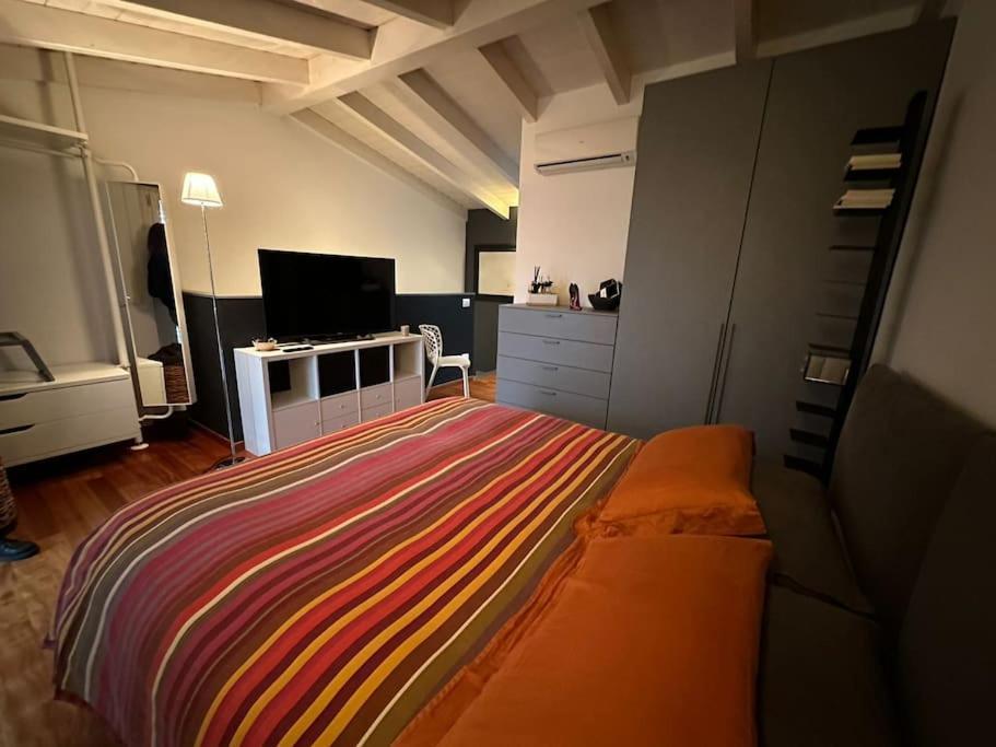 Apartment In Attico, Con Posto Auto Privato