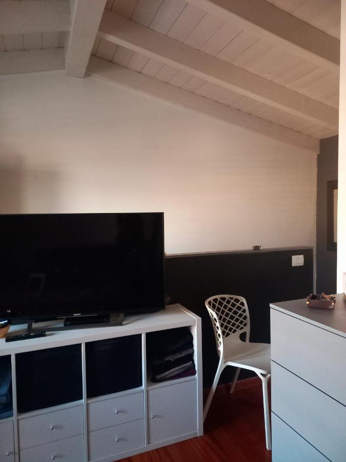 Apartment In Attico, Con Posto Auto Privato *