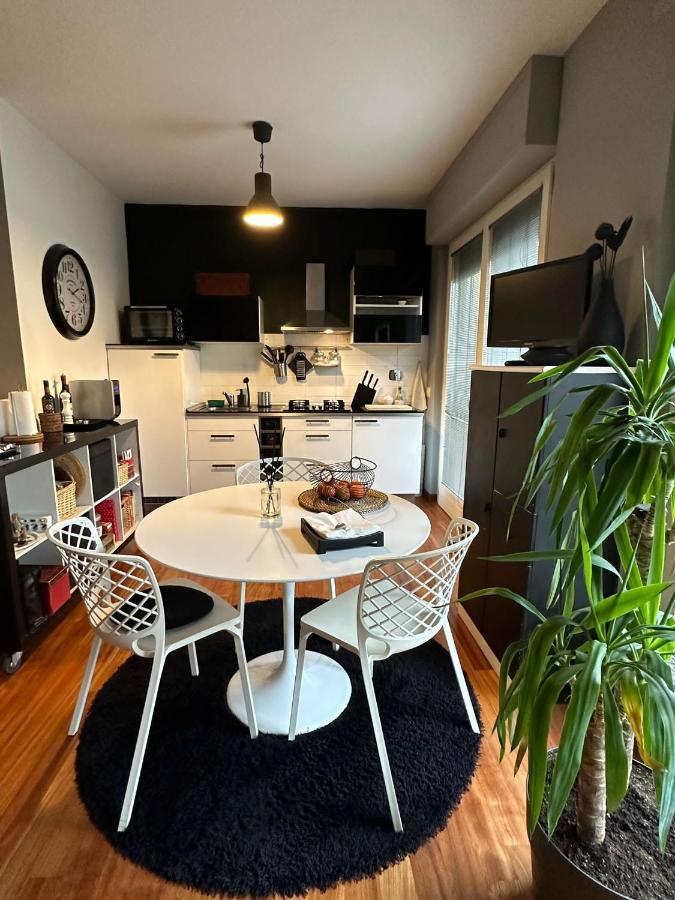 Apartment In Attico, Con Posto Auto Privato Florence