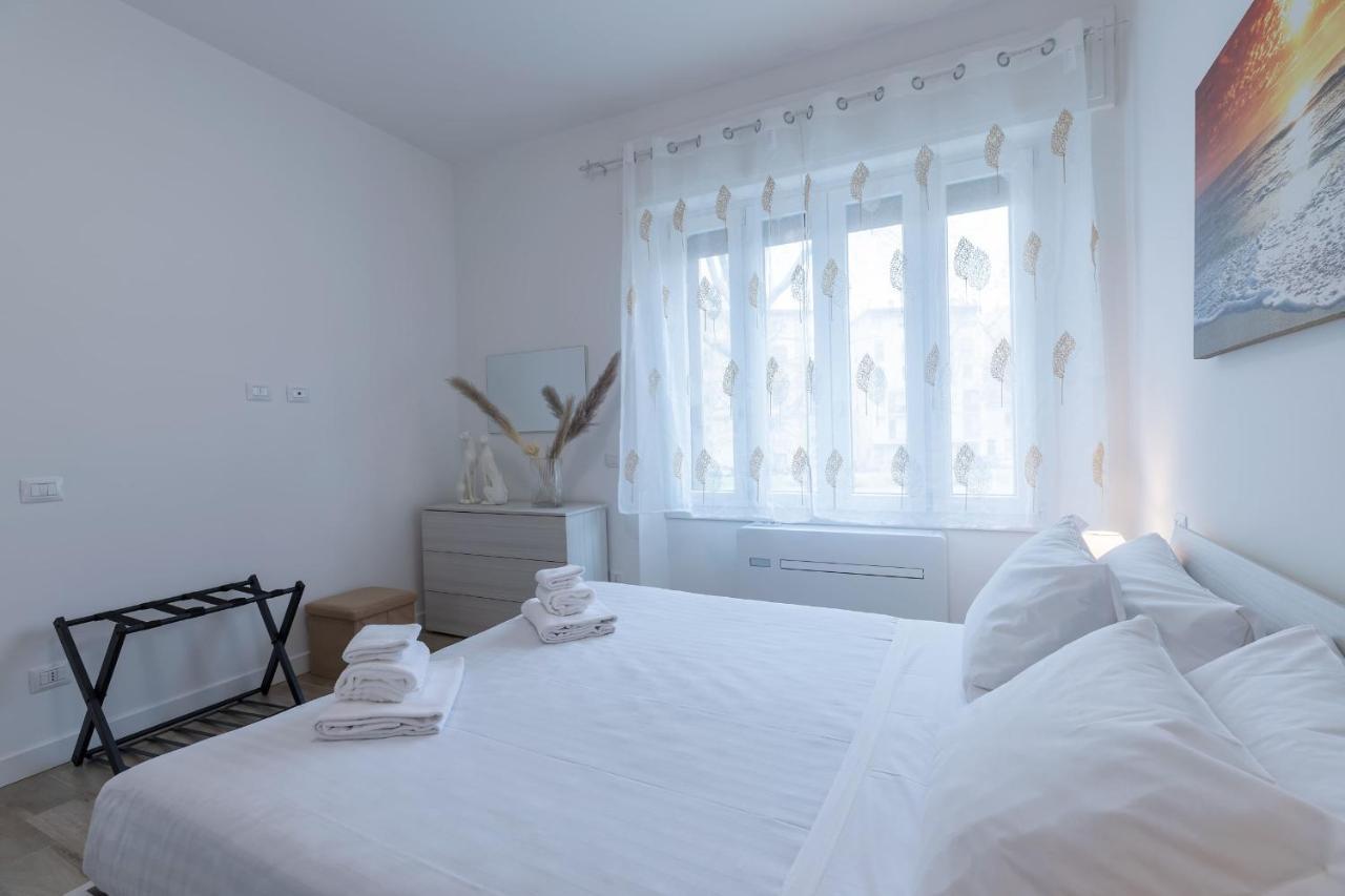 Apartment Santacroce Lovely In *