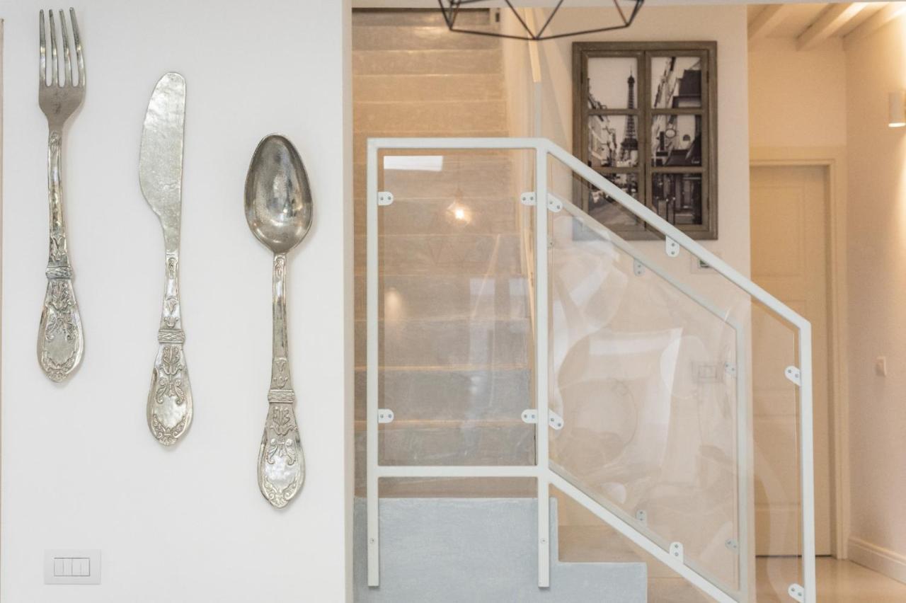 Florence- Oltrarno Garden Apartment *