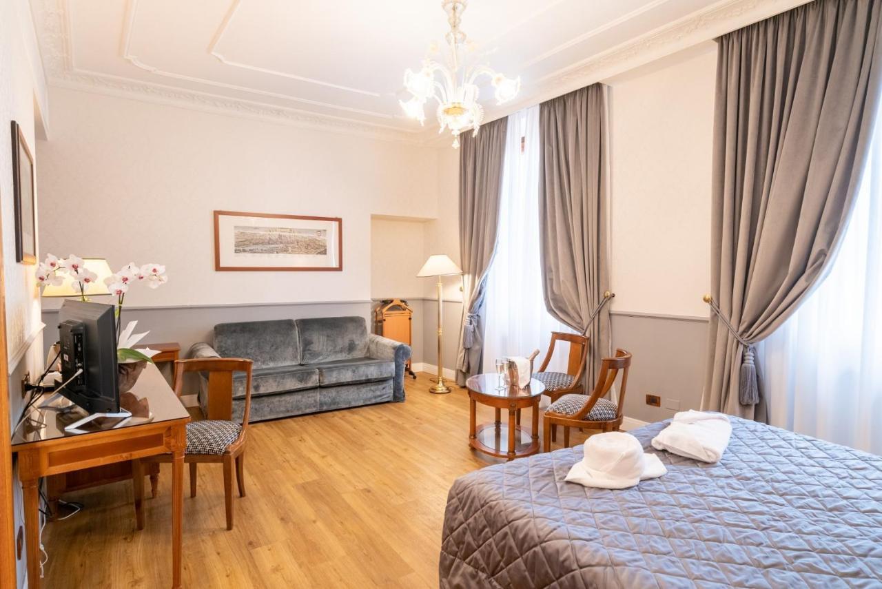 Strozzi Palace Hotel 4*