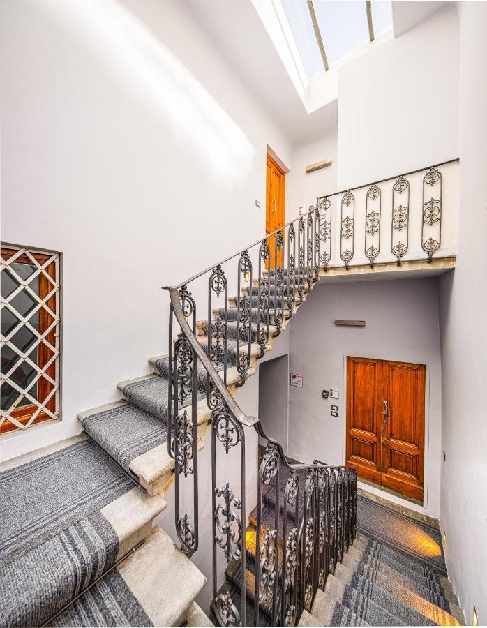 Condotta 16 Florence