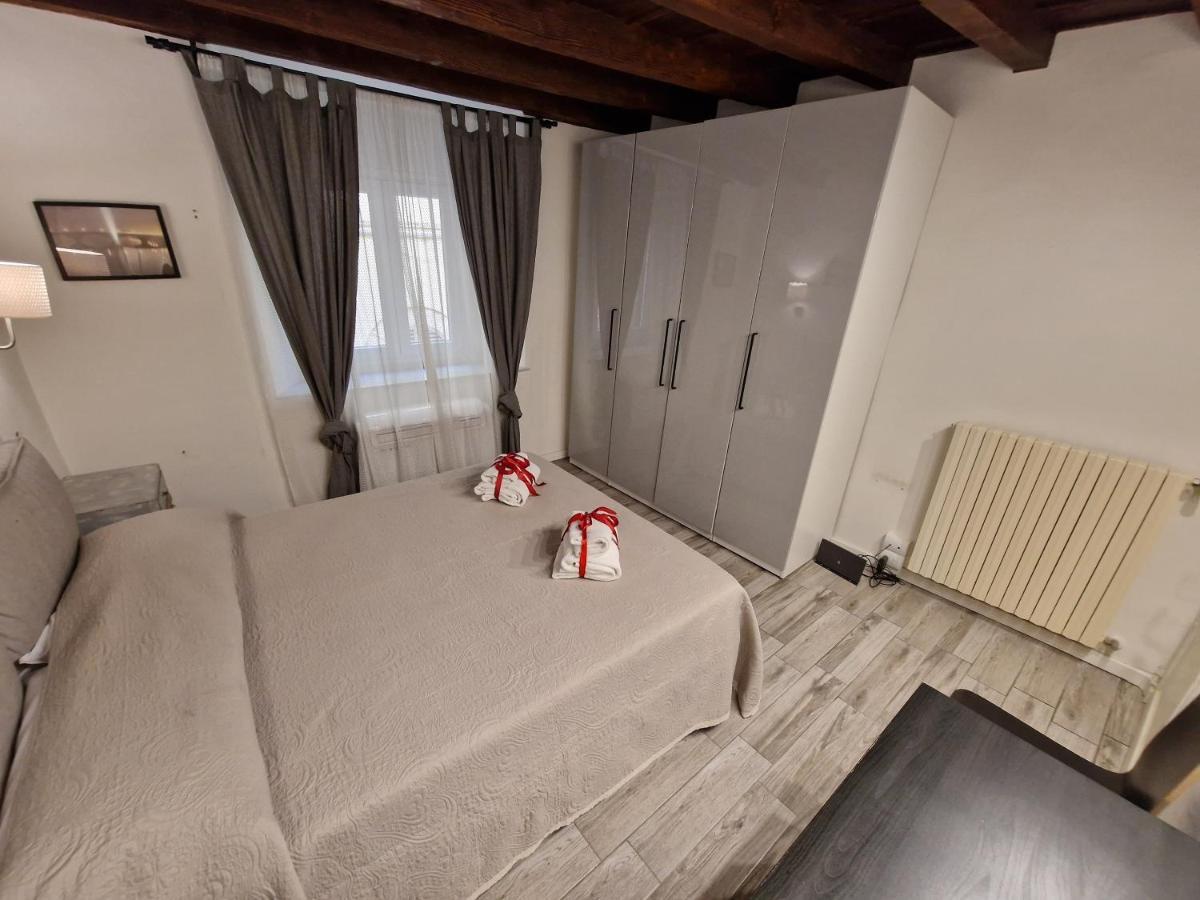 Apartment Piccolo Rifugio In Santa Croce Florence