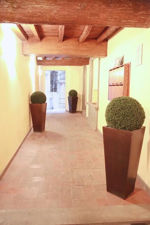 Della Seta