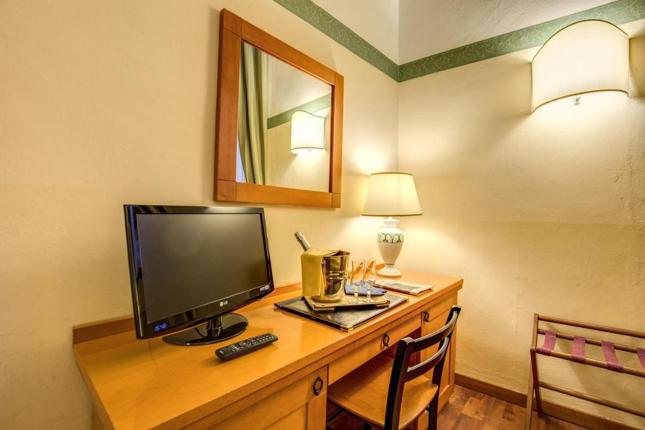 Botticelli Hotel 4*