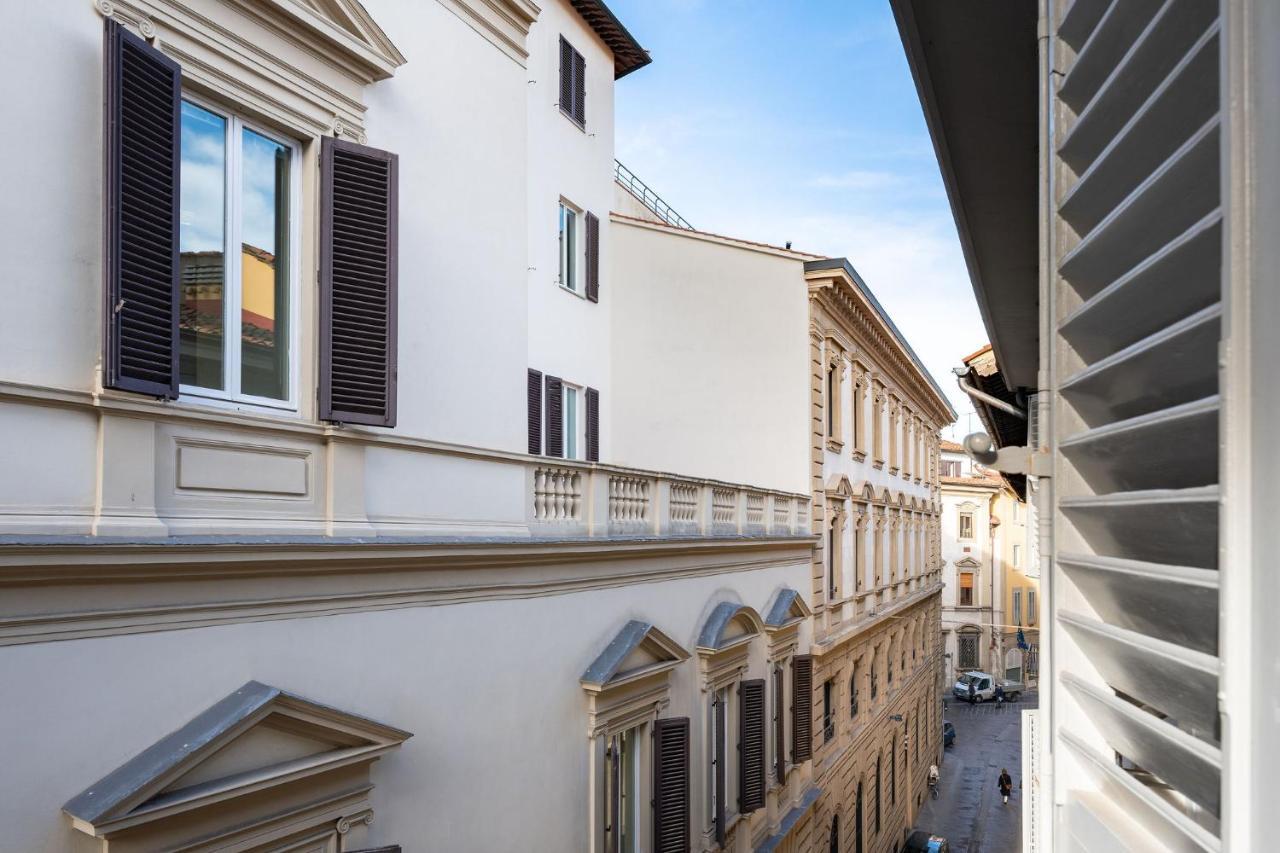 Istay - Zannetti Florence
