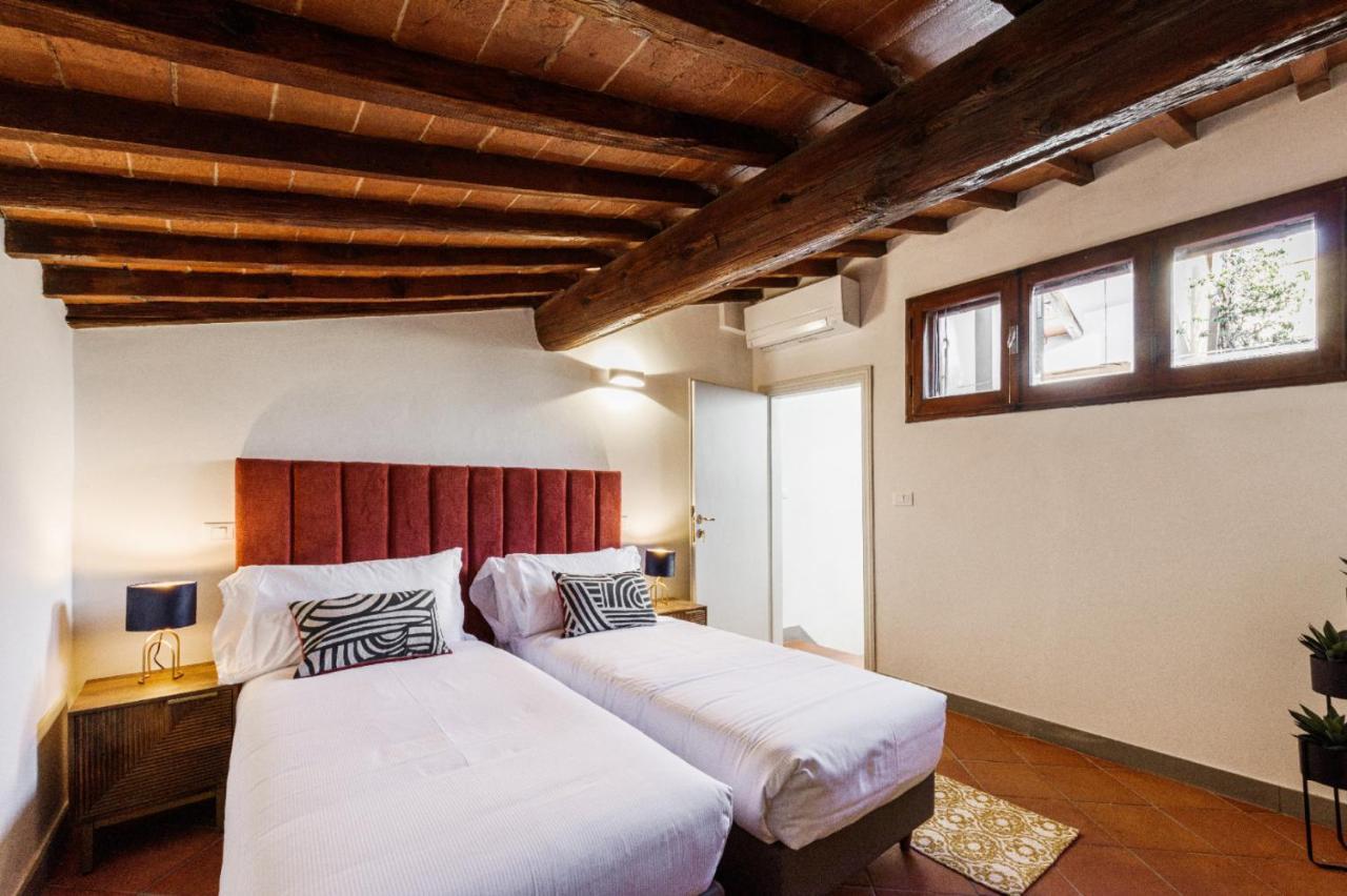 Florence- Faenza Terrace Appartement *