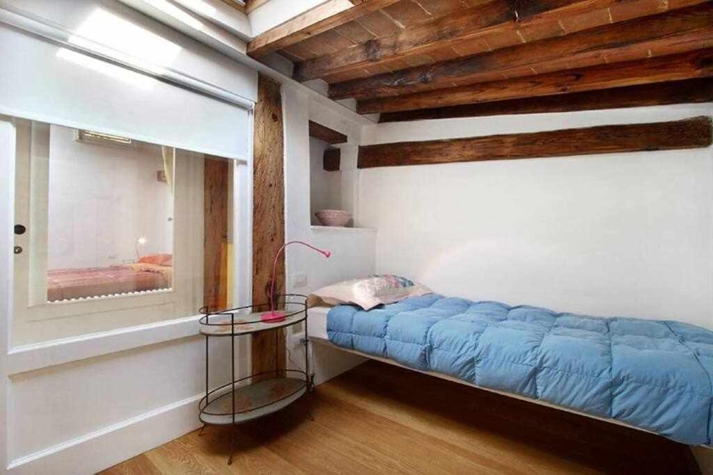 Apartment In Via Giuseppe Verdi Florence