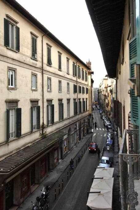In Via Giuseppe Verdi *
