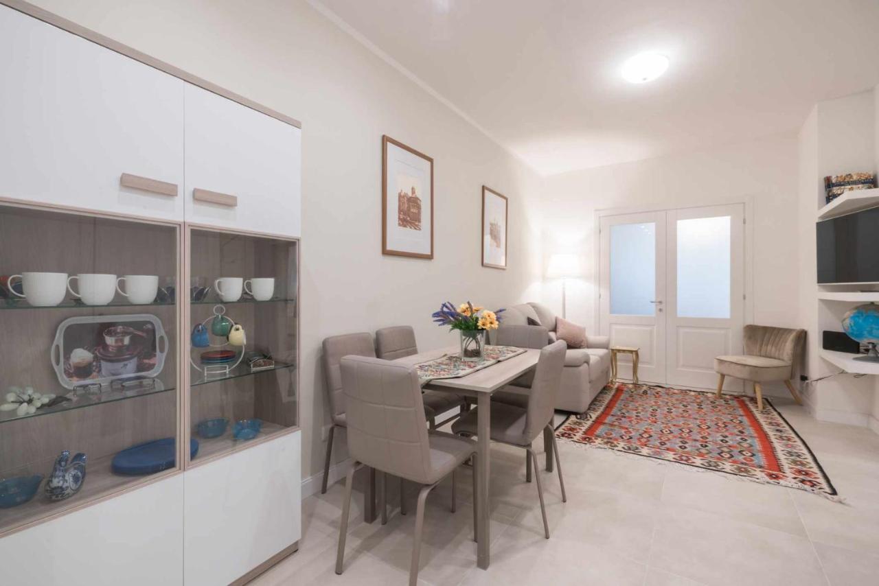 Bargello Cozy With Two Bedrooms Apartment Florence