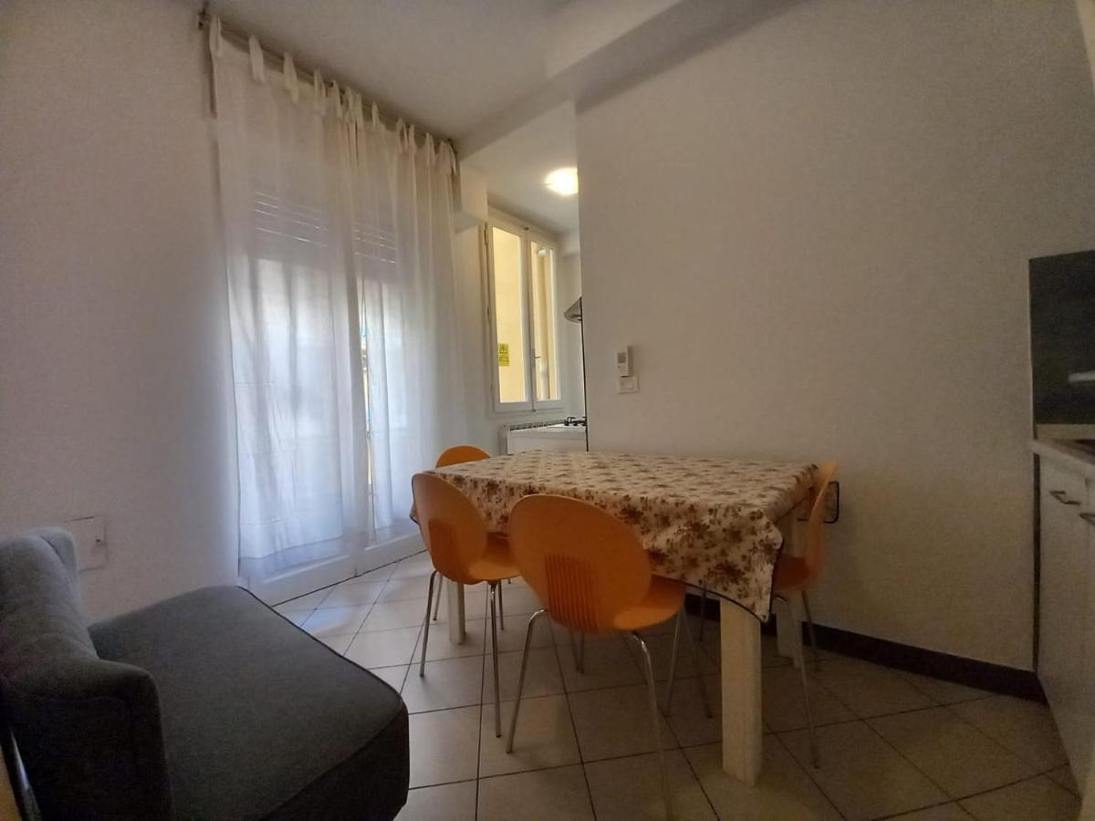 Apartment Guicciardini Second Floor Florence