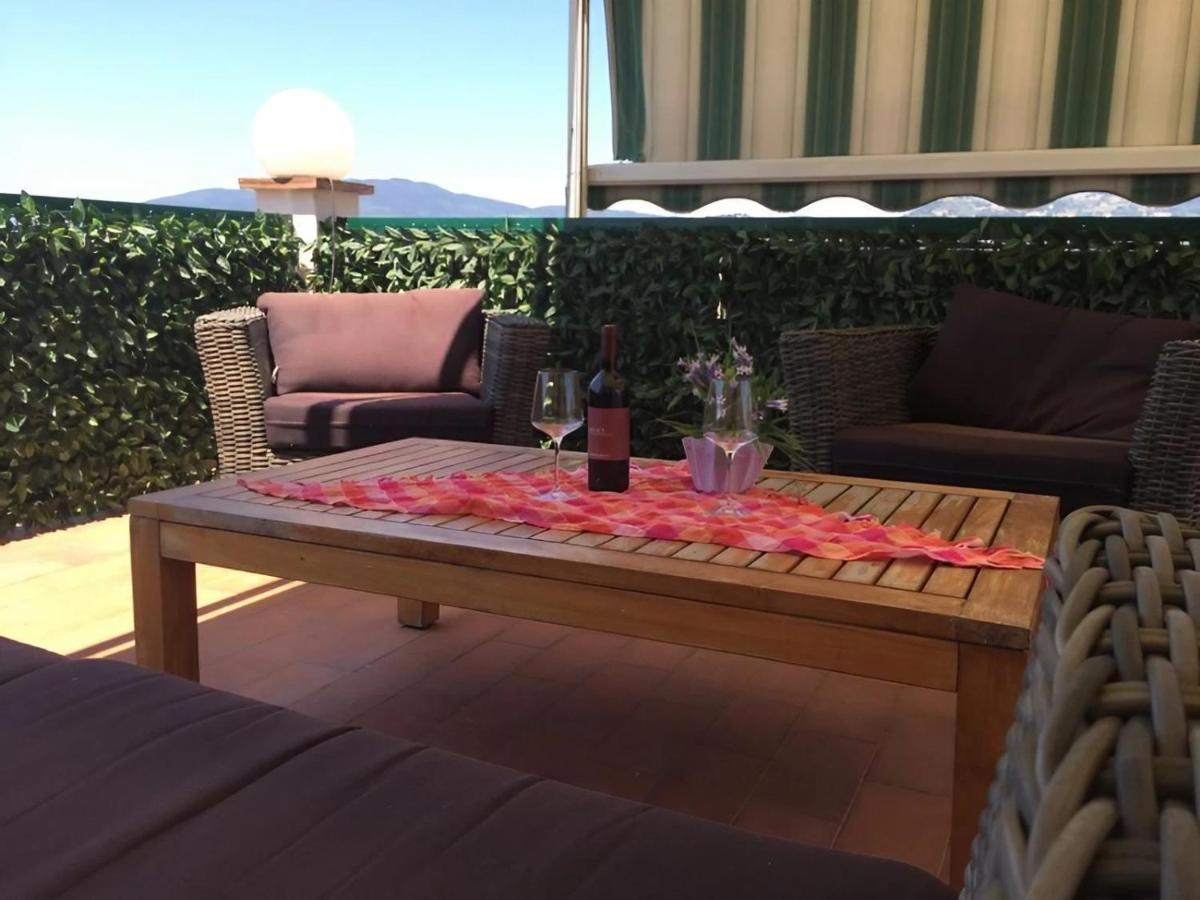 Rilassante Superattico Con Viste Sulle Coline E Jacuzzi - Perfetta Fuga Romantica * Florence