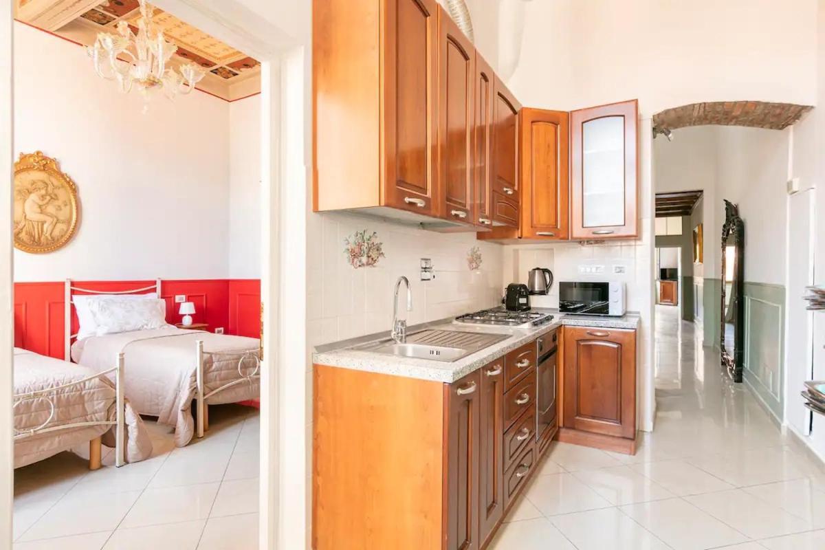 Sant'ambrogio Apartment
