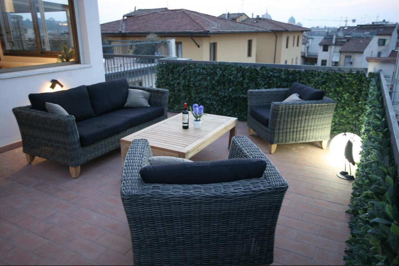Rilassante Superattico Con Viste Sulle Coline E Jacuzzi - Perfetta Fuga Romantica Apartment *