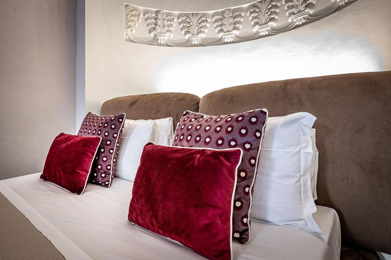 Hotel La Scaletta Al Ponte Vecchio 3*