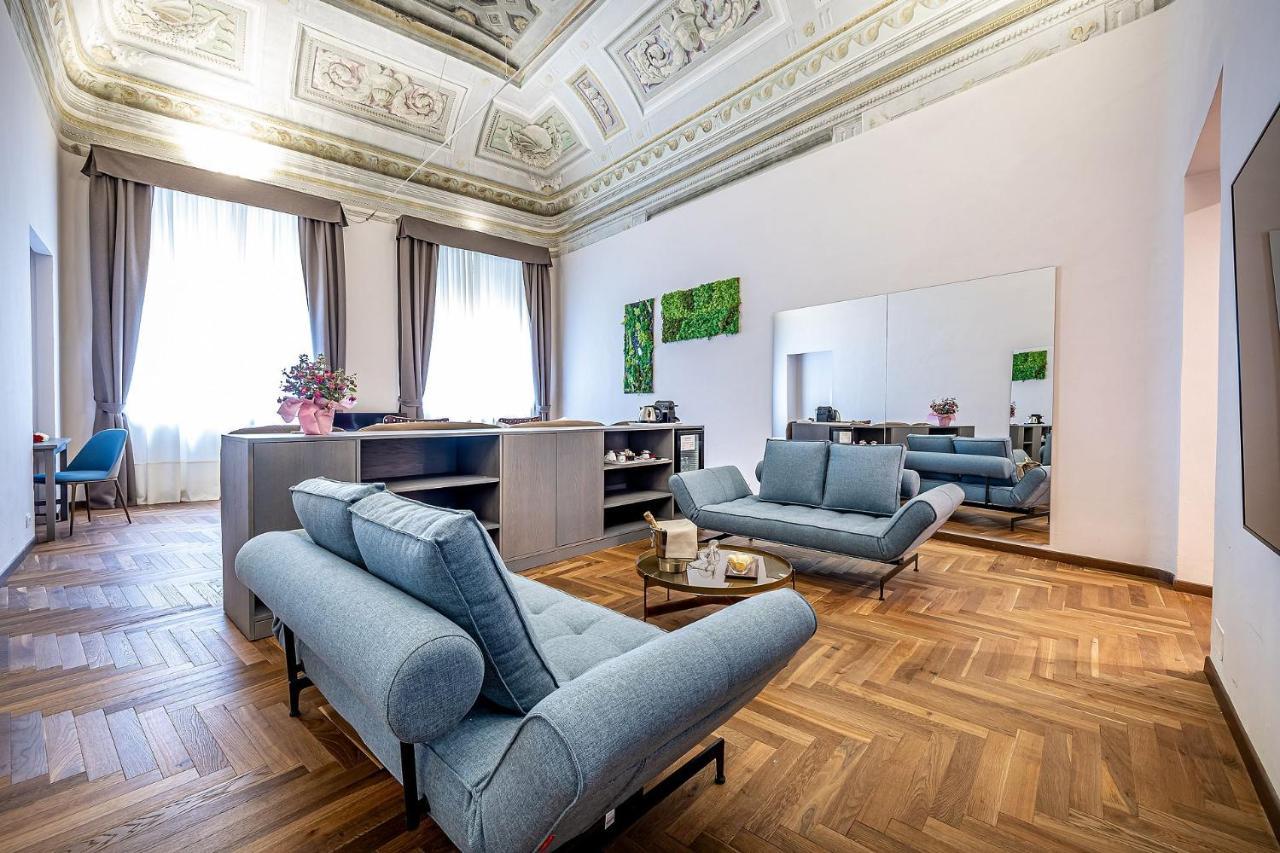 La Scaletta Al Ponte Vecchio Hotel 3*